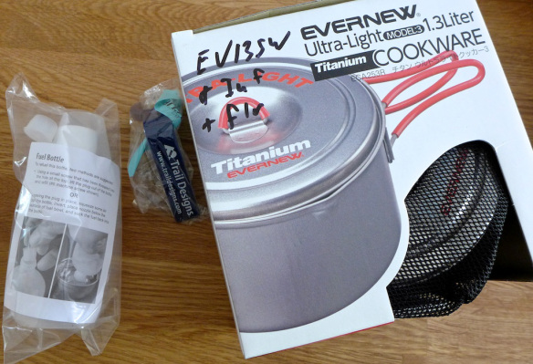 Trail Designs Sidewinder Ti Tri with Inferno insert made for the Evernew 1.3 Titanium pot.