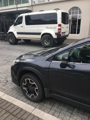 Cars in Iceland